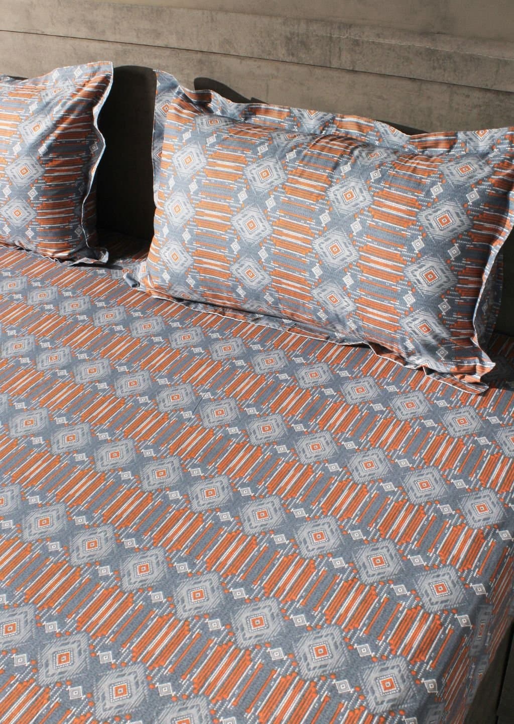 Essentials | 100% Cotton | Geometric Design (108"x108"/274cmx274cm) | 144TC Superking Bedsheet view 18