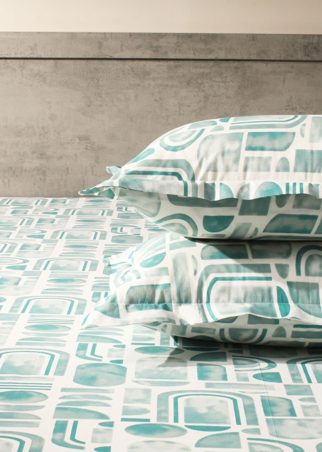 Essentials | 100% Cotton | Geometric Design (108"x108"/274cmx274cm) | 144TC Superking Bedsheet view 14