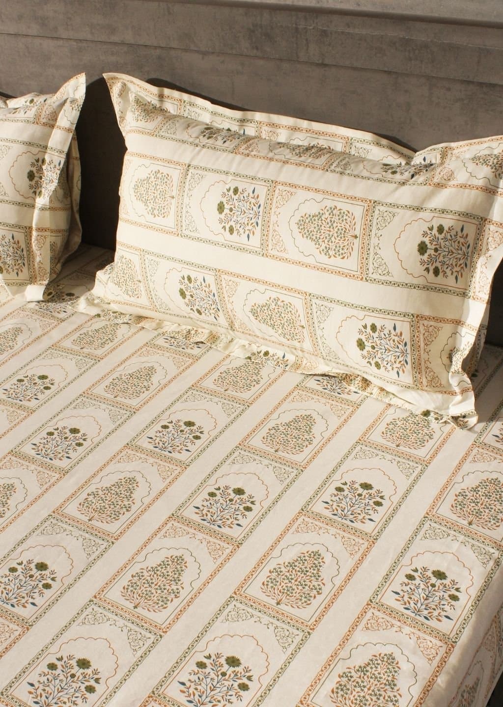Essentials | 100% Cotton | Floral Design (108"x108"/274cmx274cm) | 144TC Superking Bedsheet view 18