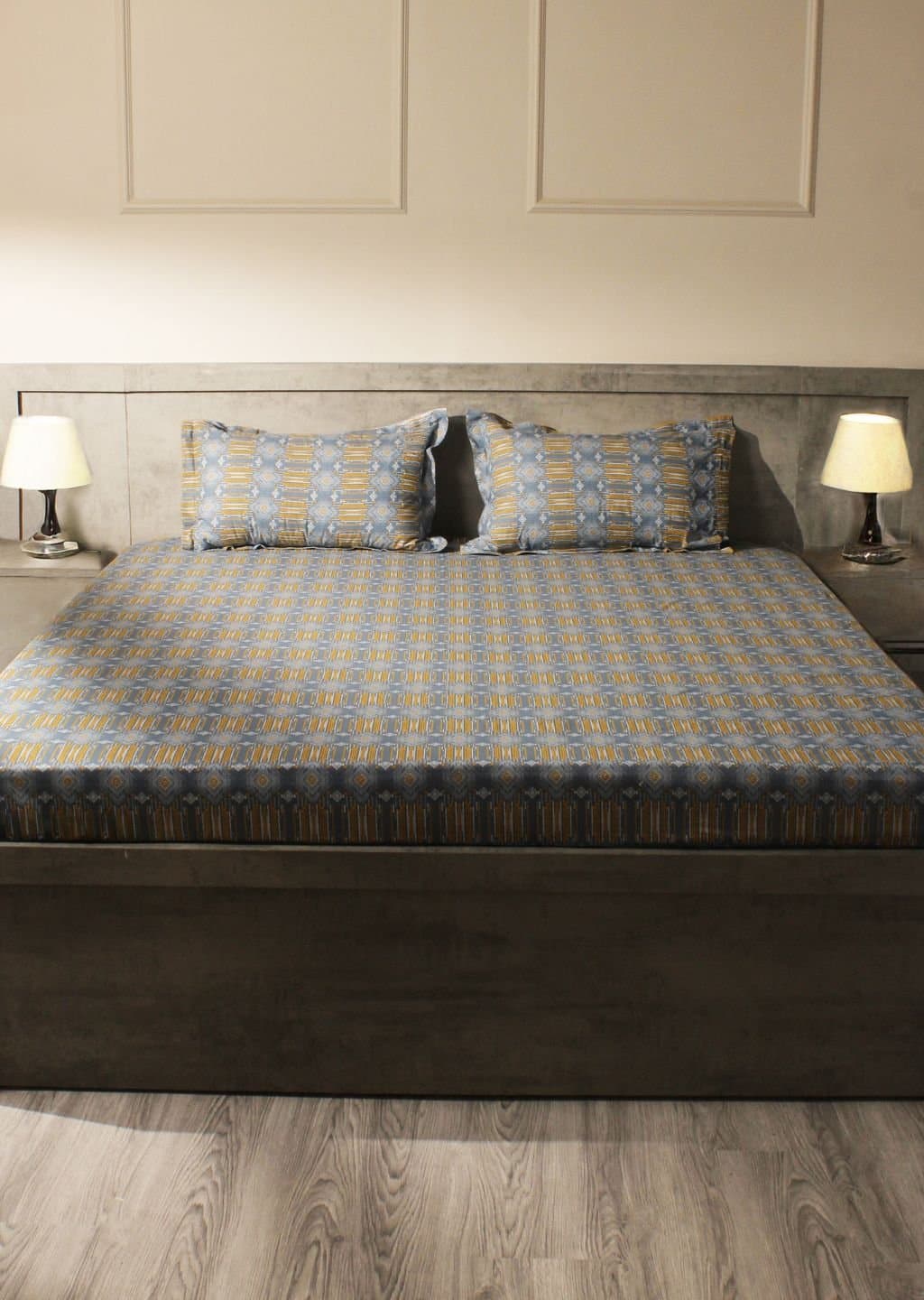Essentials | 100% Cotton | Geometric Design (108"x108"/274cmx274cm) | 144TC Superking Bedsheet view 7