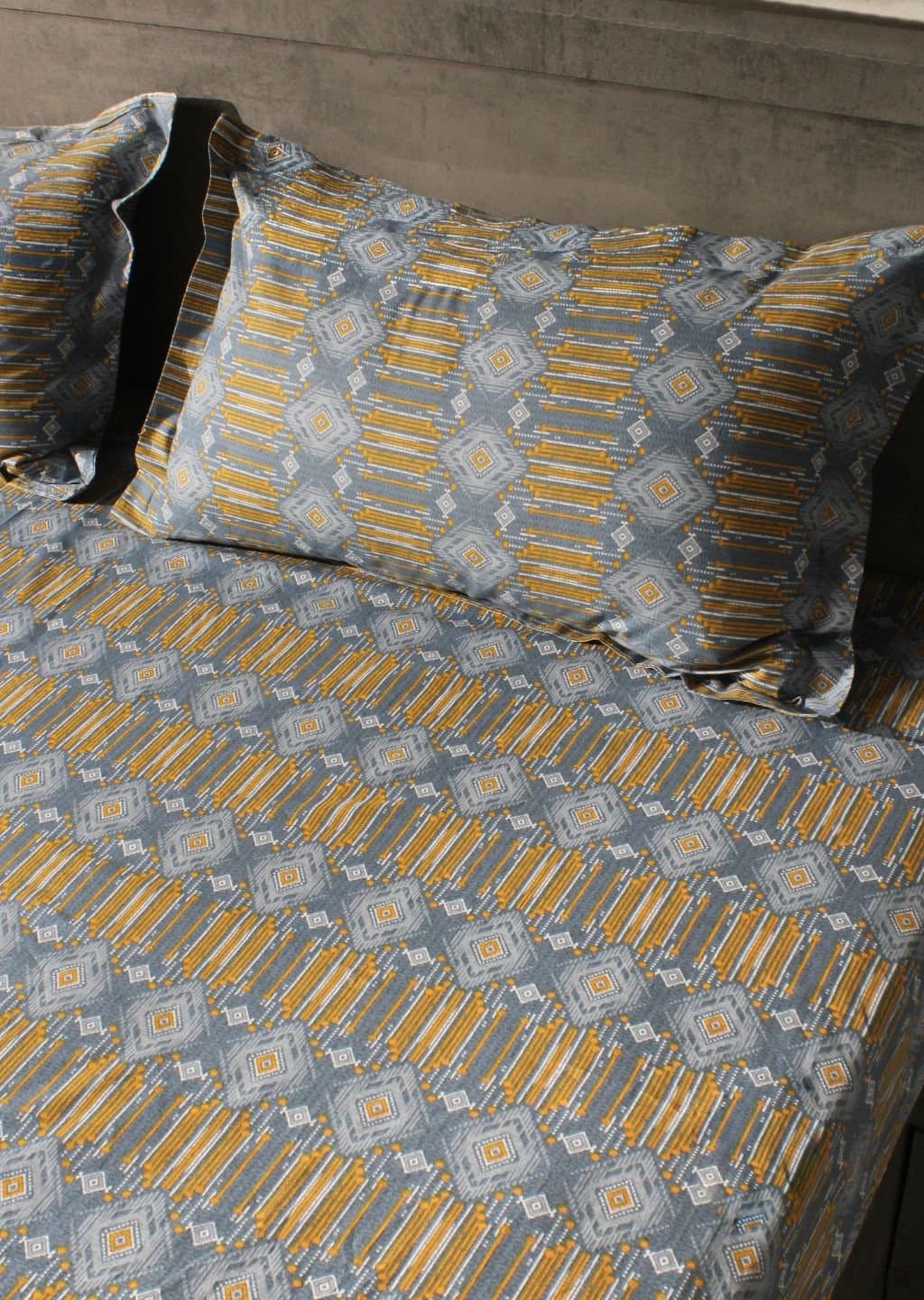 Essentials | 100% Cotton | Geometric Design (108"x108"/274cmx274cm) | 144TC Superking Bedsheet view 8