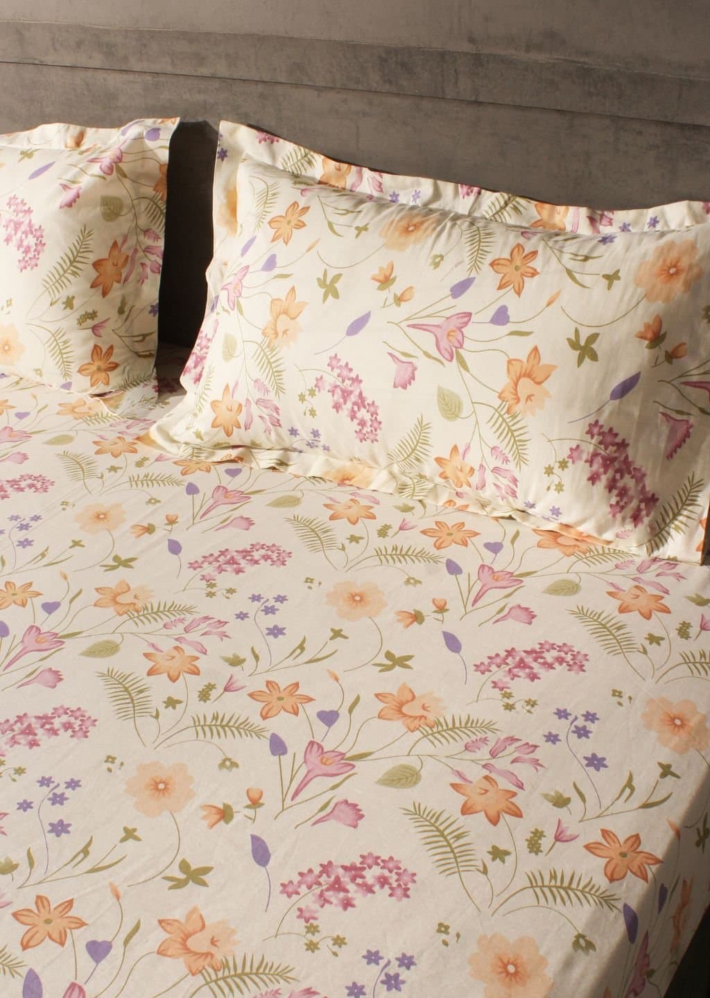 Essentials | 100% Cotton | Floral Design (108"x108"/274cmx274cm) | 144TC Superking Bedsheet view 13