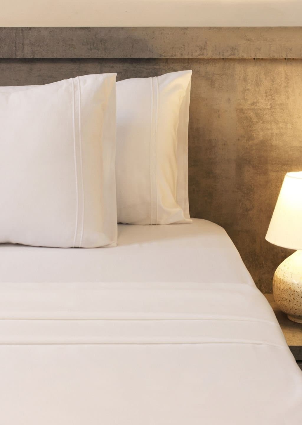 Linea Luxe Collection | 100% Cotton | Solids (108″x108″/274cmx274cm) | 400TC Superking Size Bedsheet with 2 Embroided Pillow Covers | White