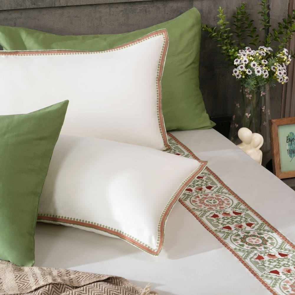 Heirloom Tapestry Embroidered Bedsheet Set | Light Cream | Designer Embroidery | 1 Bedsheet with 2 Pillow Covers | Luxury Bedroom Décor (108″x108″/274cmx274cm)