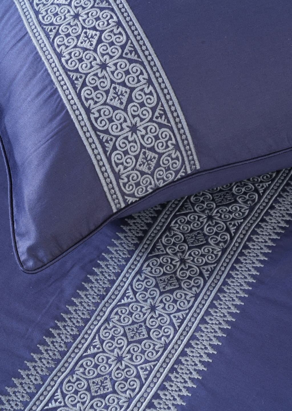 Royal Crest Embroidered Bedsheet Set | Royal Navy | Designer Embroidery | 1 Bedsheet with 2 Pillow Covers | Luxury Bedroom Décor (108″x108″/274cmx274cm) view 6
