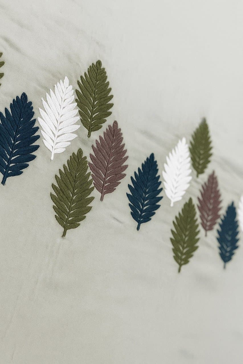 Leafscape Elegance Collection Bedsheet view 3