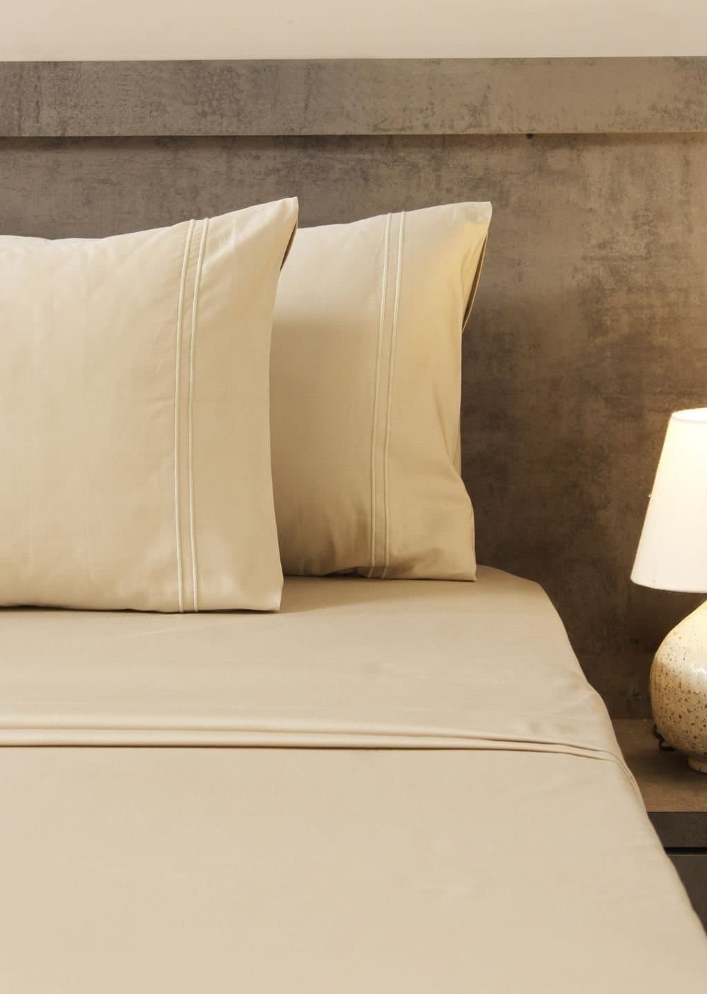 Linea Luxe Collection | 100% Cotton | Solids (108″x108″/274cmx274cm) | 400TC Superking Size Bedsheet with 2 Embroided Pillow Covers | Soft Pearl