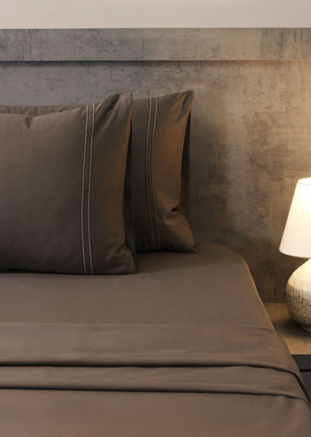 Linea Luxe Collection | 100% Cotton | Solids (108″x108″/274cmx274cm) | 400TC Superking Size Bedsheet with 2 Embroided Pillow Covers | Deep Grey