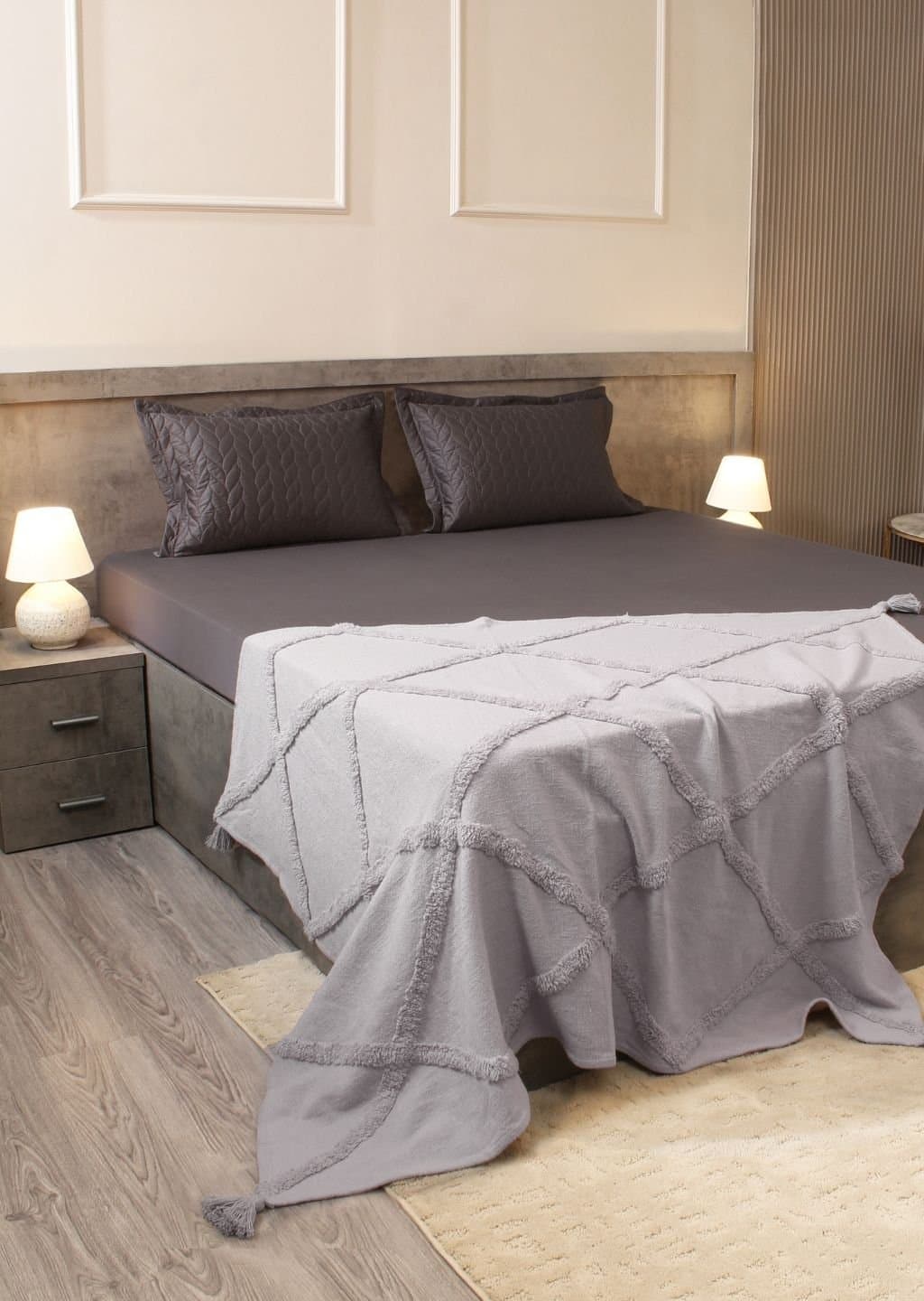 Aura-Quilt Collection | 100% Cotton | Solids (108″x108″/274cmx274cm) | 300TC Superking Size Bedsheet with 2 Quilted Pillow Covers | Deep Grey view 2