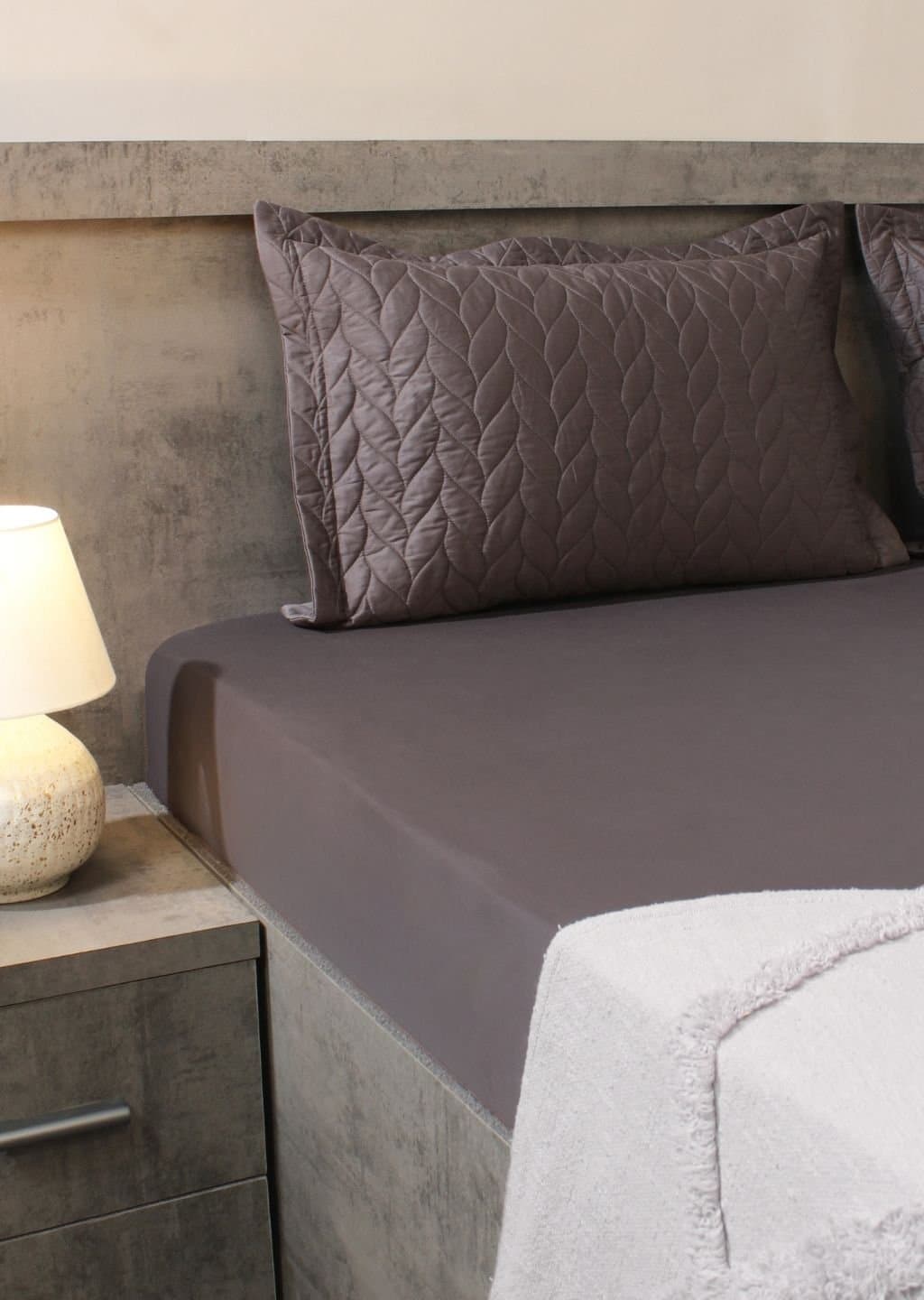 Aura-Quilt Collection | 100% Cotton | Solids (108″x108″/274cmx274cm) | 300TC Superking Size Bedsheet with 2 Quilted Pillow Covers | Deep Grey view 4