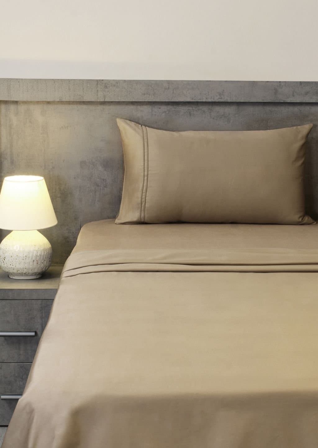 Linea Luxe Collection | 100% Cotton | Solids (108″x108″/274cmx274cm) | 400TC Superking Size Bedsheet with 2 Embroided Pillow Covers | Warm Cocoa view 4