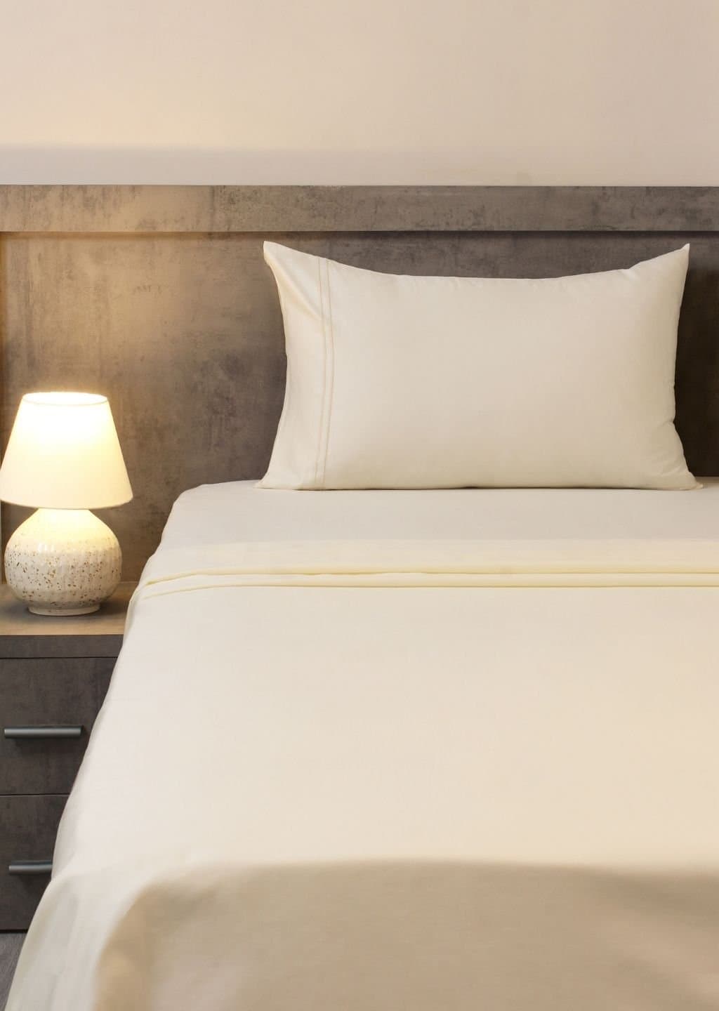 Linea Luxe Collection | 100% Cotton | Solids (108″x108″/274cmx274cm) | 400TC Superking Size Bedsheet with 2 Embroided Pillow Covers | Soft Pearl view 4