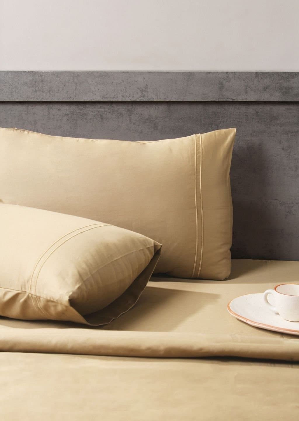 Linea Luxe Collection | 100% Cotton | Solids (108″x108″/274cmx274cm) | 400TC Superking Size Bedsheet with 2 Embroided Pillow Covers | Taupe Mist