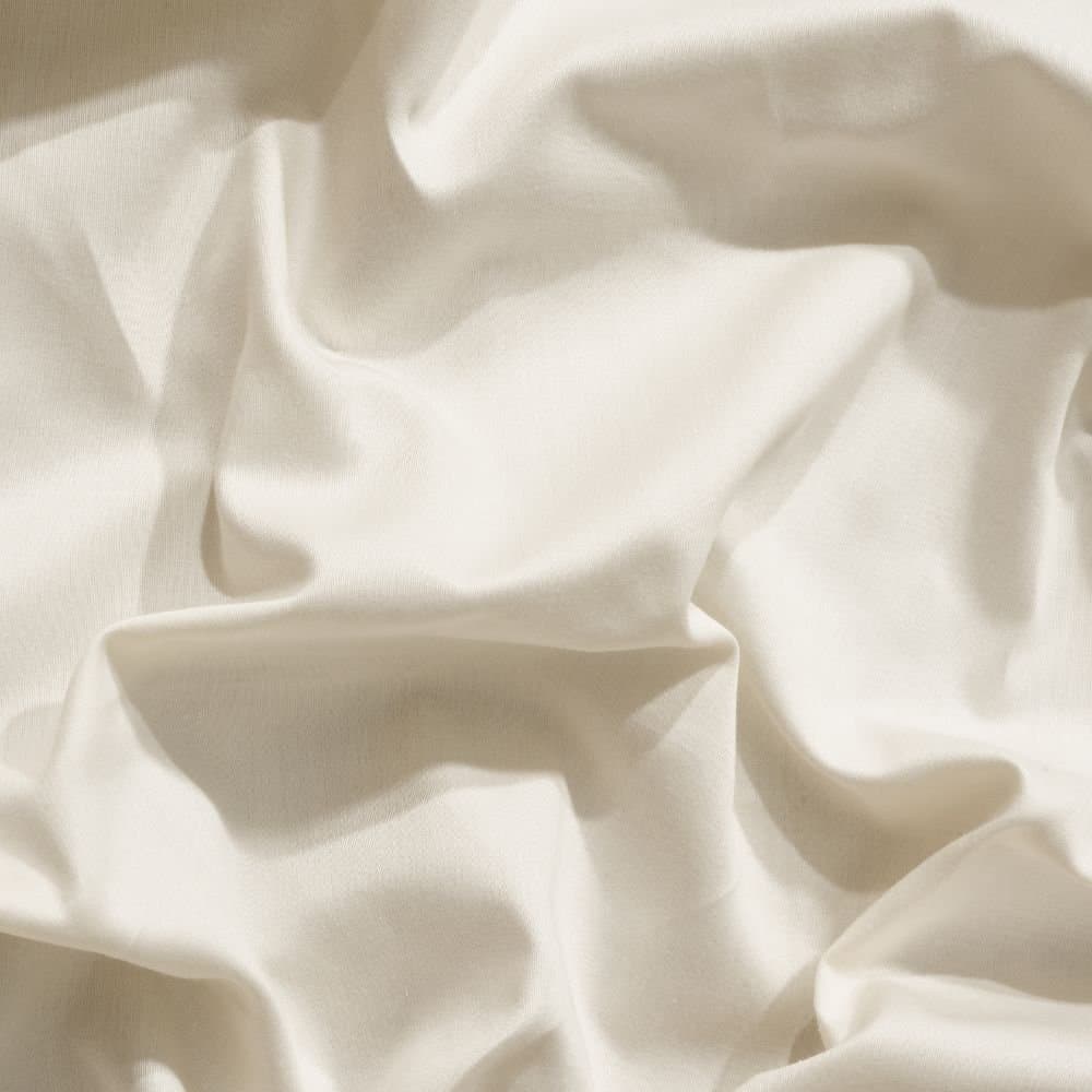 Aura-Quilt Collection | 100% Cotton | Solids (108″x108″/274cmx274cm) | 300TC Superking Size Bedsheet with 2 Quilted Pillow Covers | Light Cream view 6